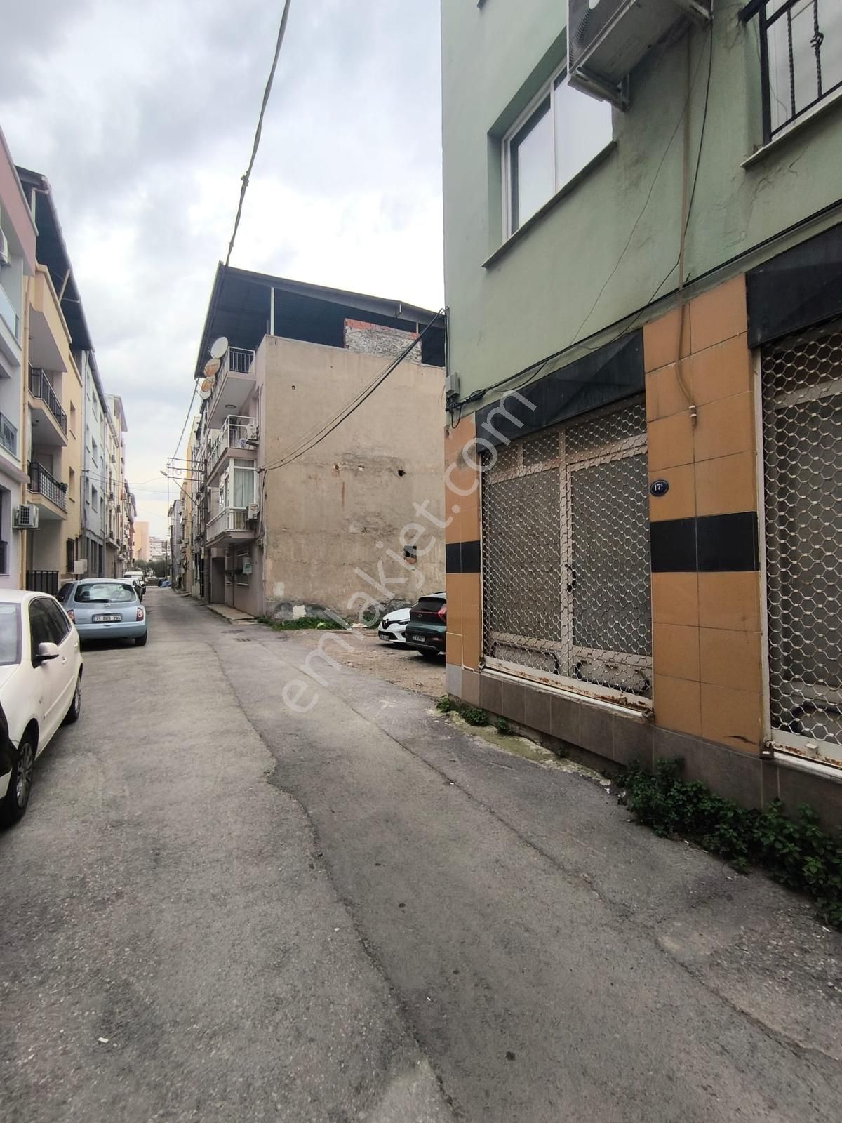 Bayraklı Postacılar 175 M2 Muhteşem Konumda Satılık Fırsat Arsa - Görsel 9