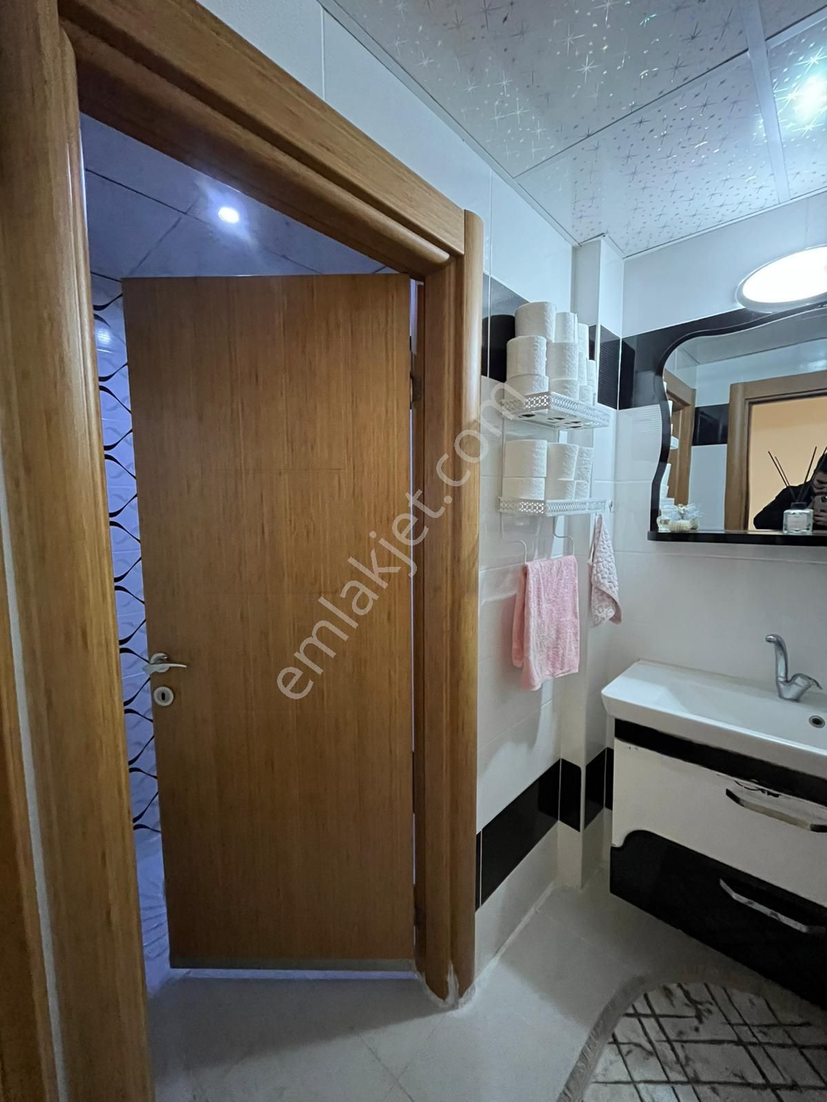 Elisa Gyo// İldem Golden Centre 1 Suat Altında 2+1 Ara Kat Satılık Daire - Görsel 9