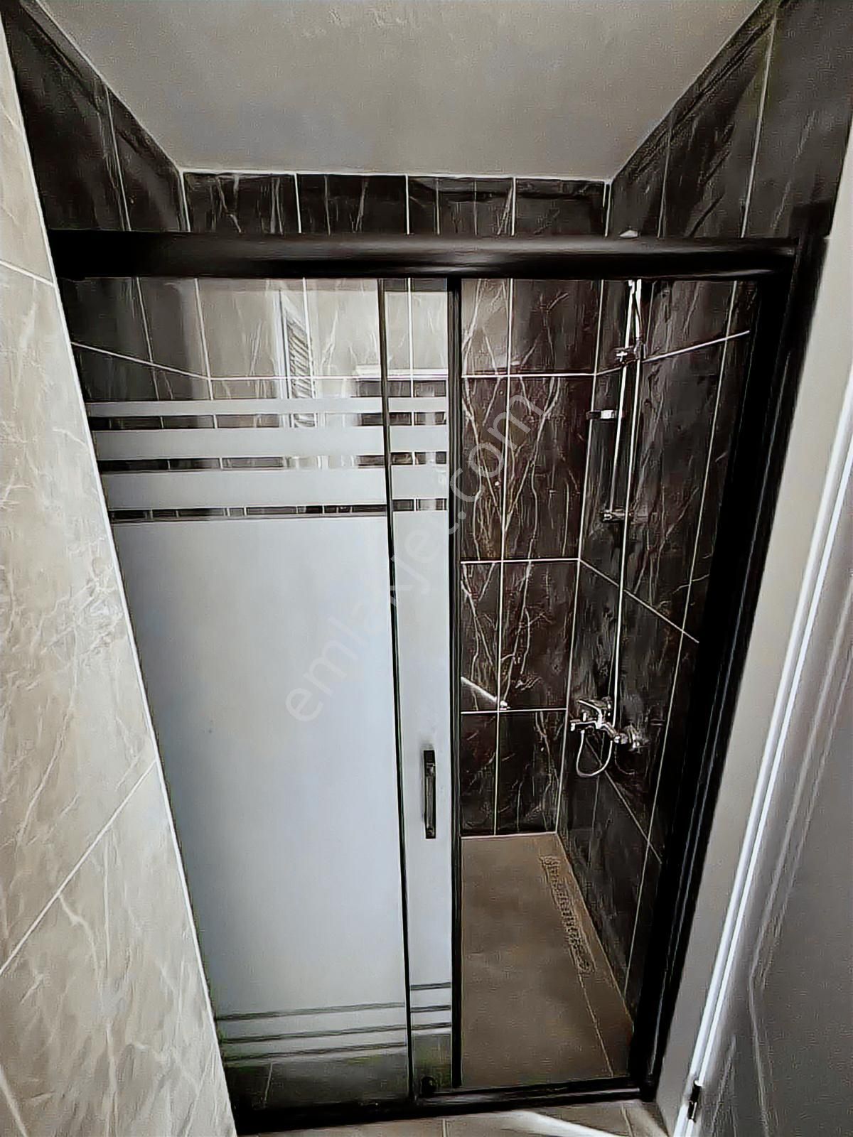 Pendik Velibaba Kullanışlı Modern Daireler - Görsel 33