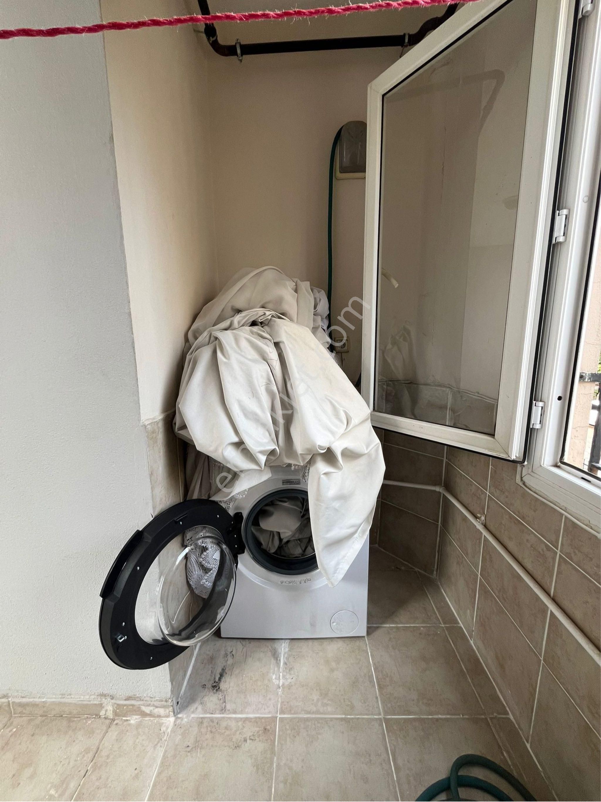 Yurt Mahallesin De 3+1 Full Eşyalı Kiralık Daire Fırsatı !!! - Görsel 16