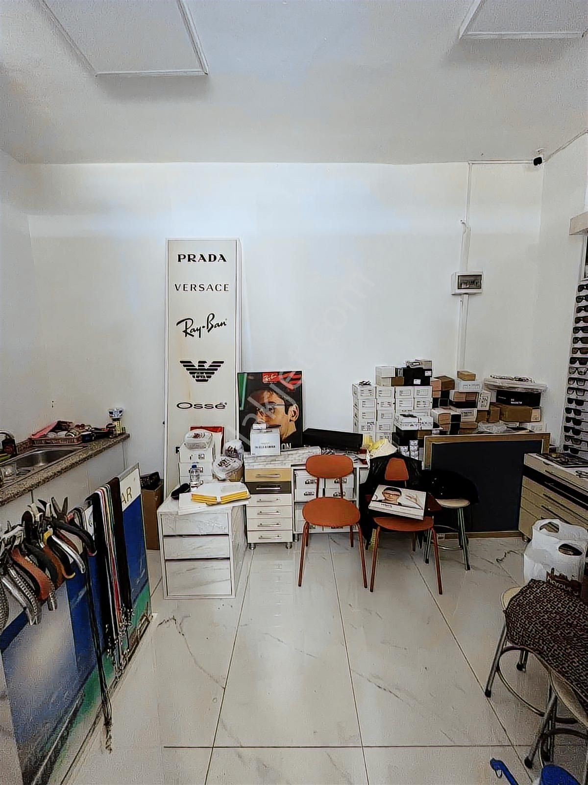 Çengelköyün Kalbinde Ana Cadde Üzerinde Yatırım Fırsatı - Görsel 8