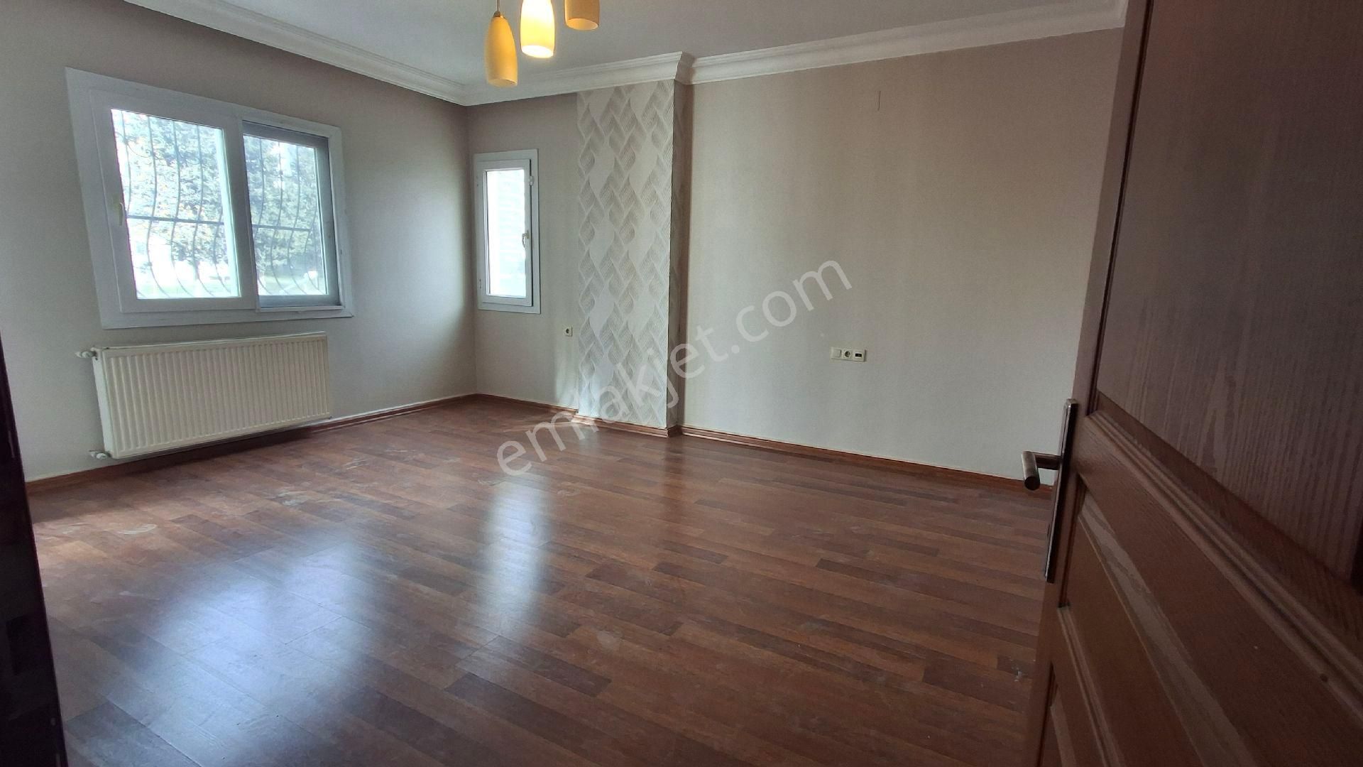 Ruh Sağlığı Karşı Bulvarı Üzerinde**kapalı Mutfak**genç**geniş** - Görsel 21