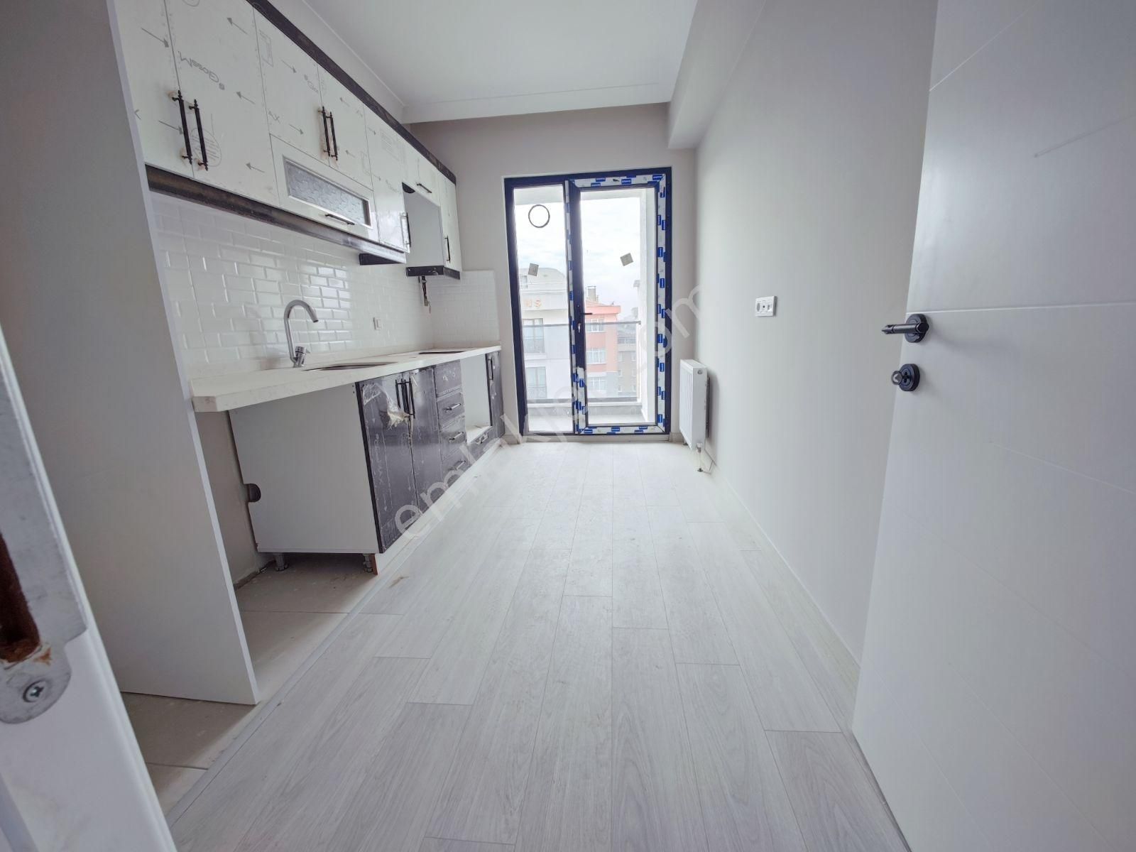 Çamçeşme Parkina Yakin 2+1 Sifir Daire Tapu Masrafi Yok - Görsel 3