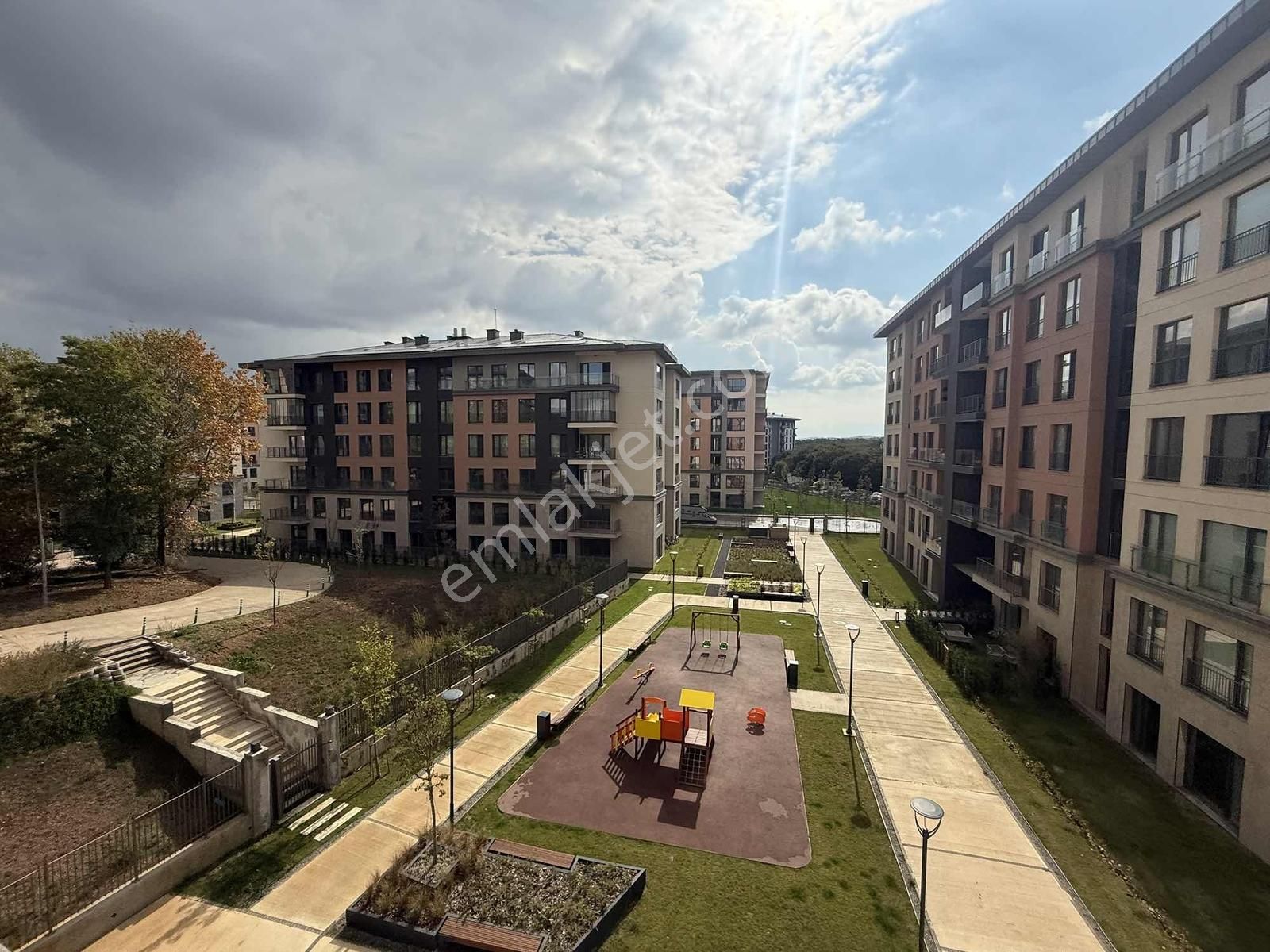 Emlak Konut Çınarköy / Peyzaj Mnz / Güney Cephe / Satılık 3+1