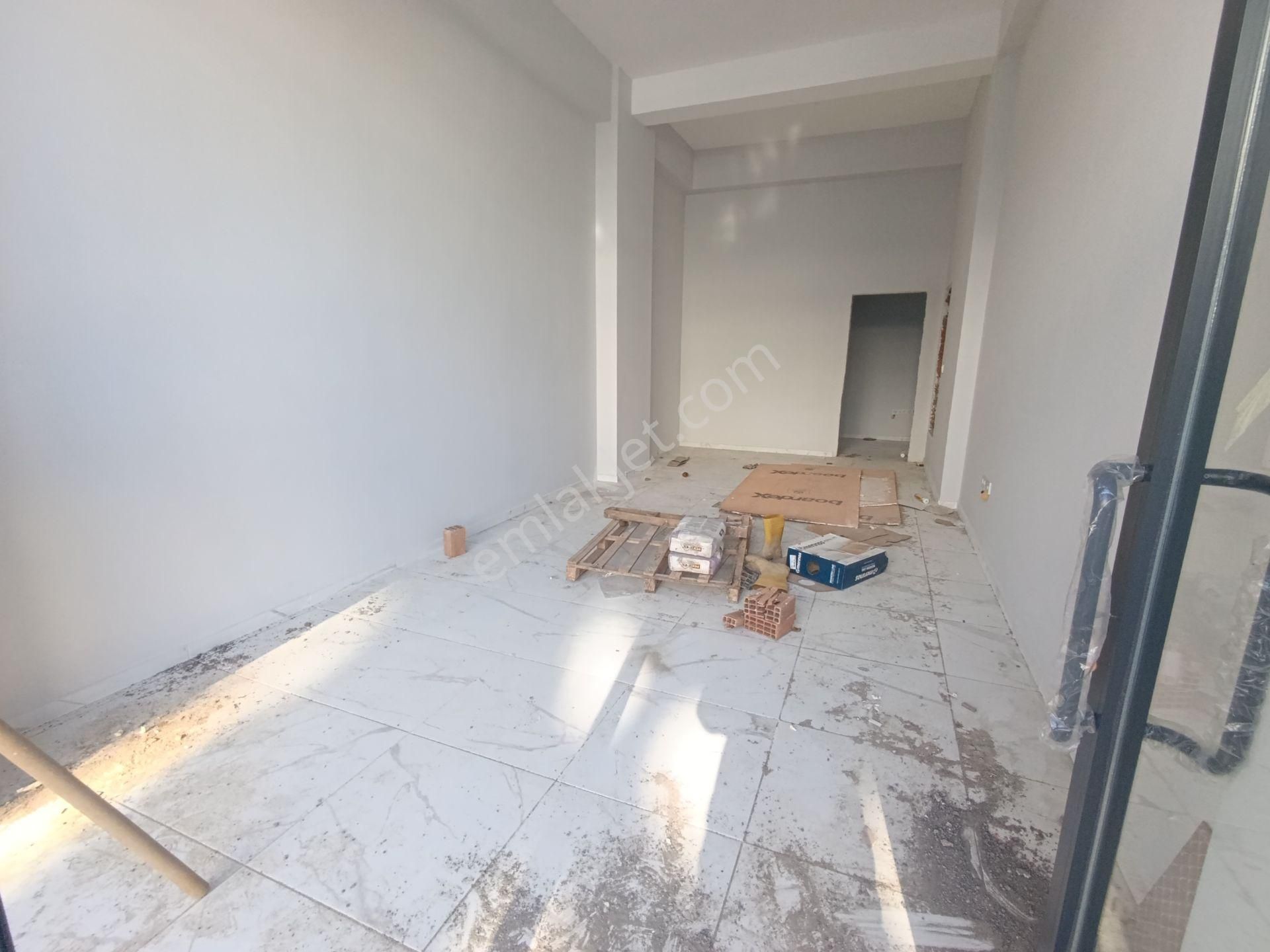 Pendik Esenyalıda Ana Caddeüstünde Satılık 50m2 Dükkanlar - Görsel 8