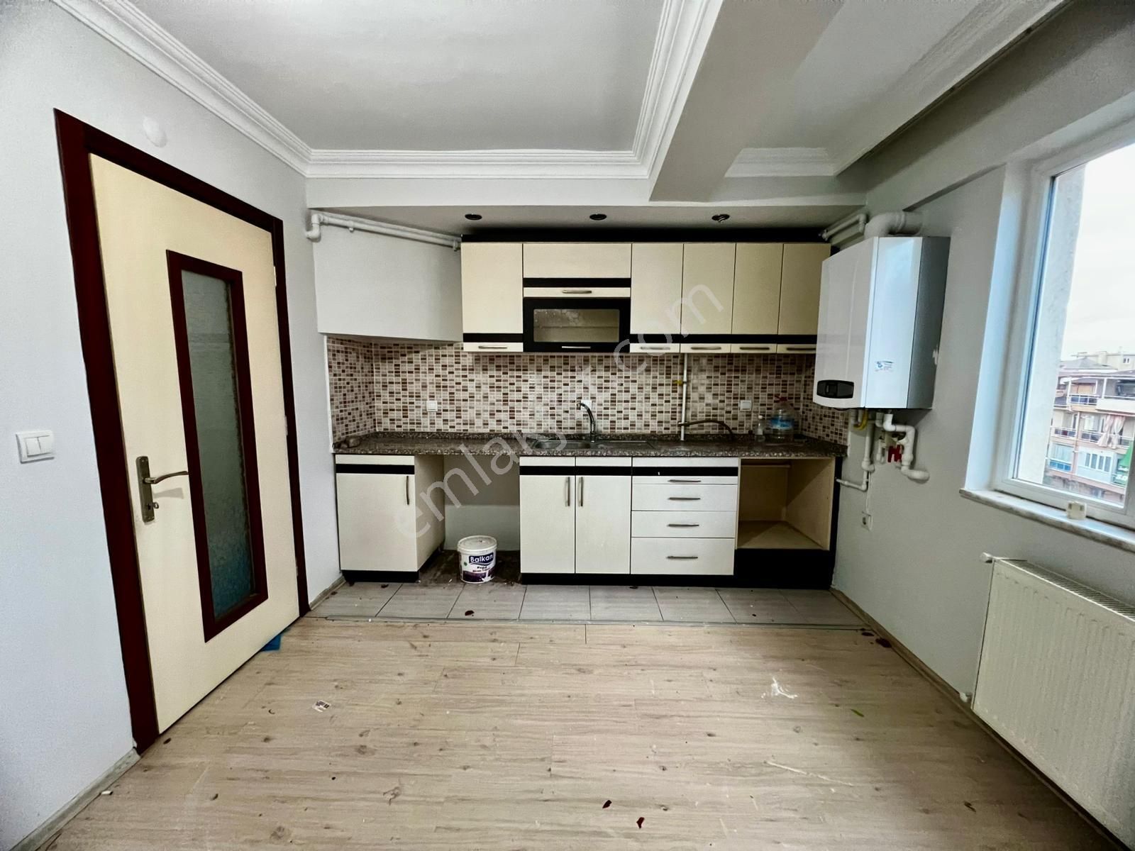 Özmecaz'dan Akkonak'da 2+1 Asansörlü Fırsat Dubleks Daire