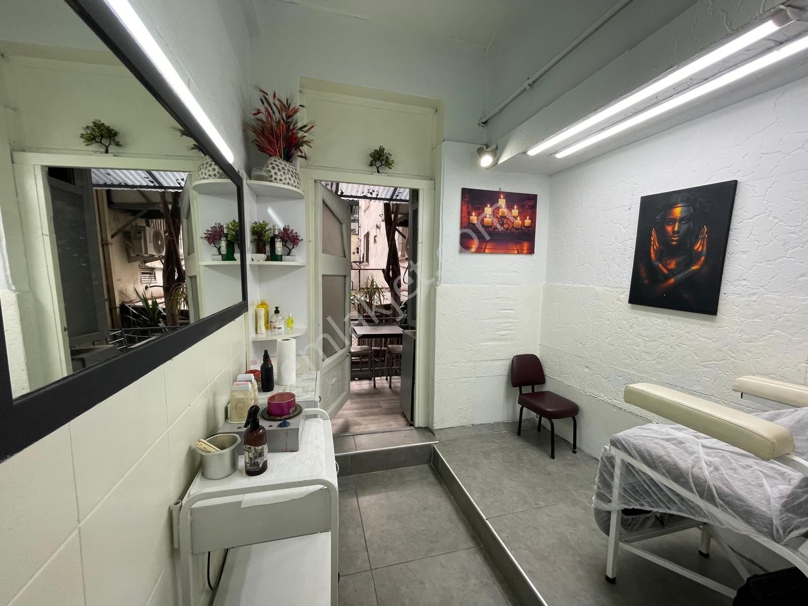 Nişantaşı Valikonağı Caddesi'nde Devren Kuaför Salonu - Görsel 5