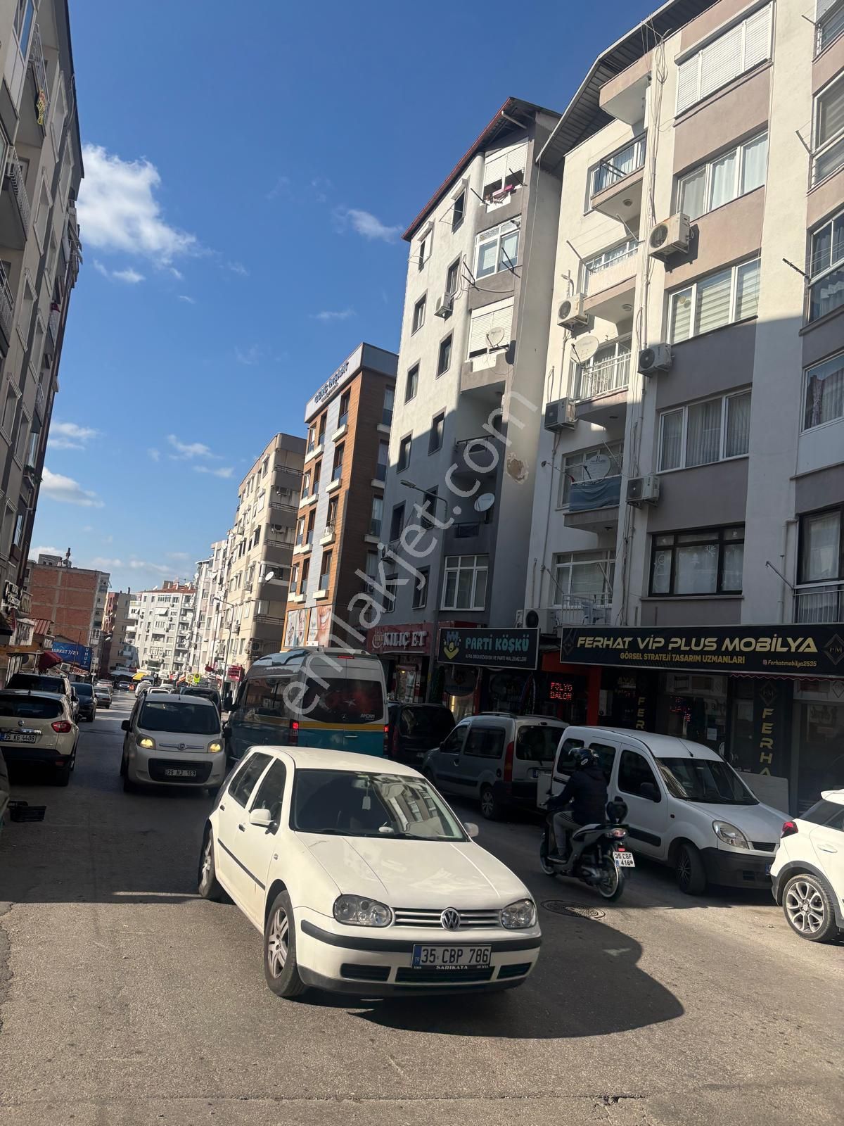 Hastahane Yanı Polat Cd. Bakımlı D.gazlı 160m² 4+1 - Görsel 24