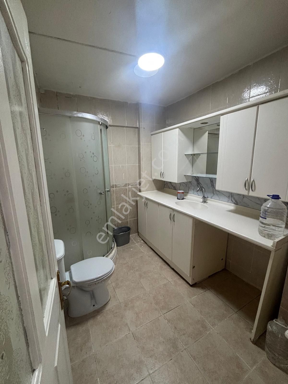 Hastahane Yanı Polat Cd. Bakımlı D.gazlı 160m² 4+1 - Görsel 9