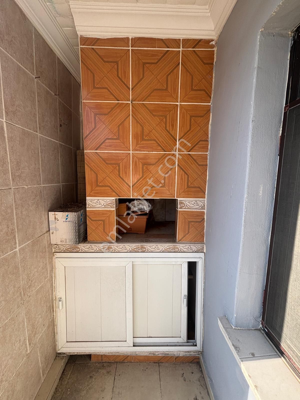 Hastahane Yanı Polat Cd. Bakımlı D.gazlı 160m² 4+1 - Görsel 22