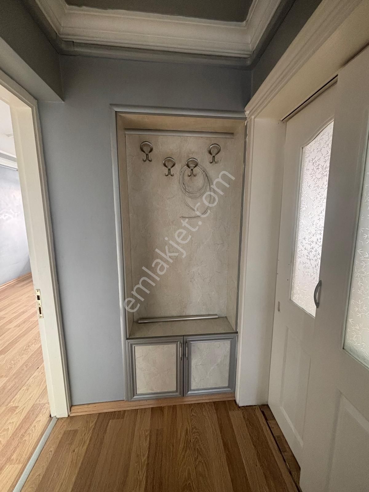 Hastahane Yanı Polat Cd. Bakımlı D.gazlı 160m² 4+1 - Görsel 4