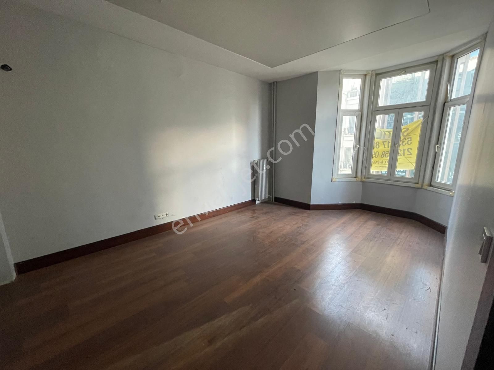 Nişantaşı Rumeli Caddesi'nde Tarihi Bina Ferah 4+1 Satılık Daire - Görsel 12