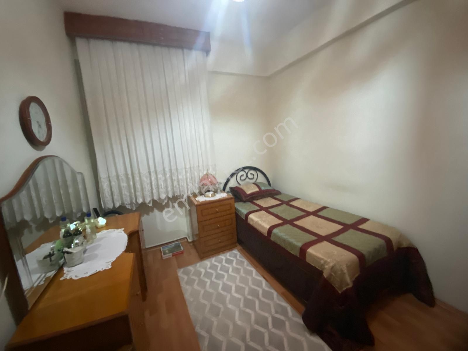 Acil Satılık! Kat Eksiği Olan Kentsel Dönüşüme Hazır 2+1 Ara Kat - Görsel 4