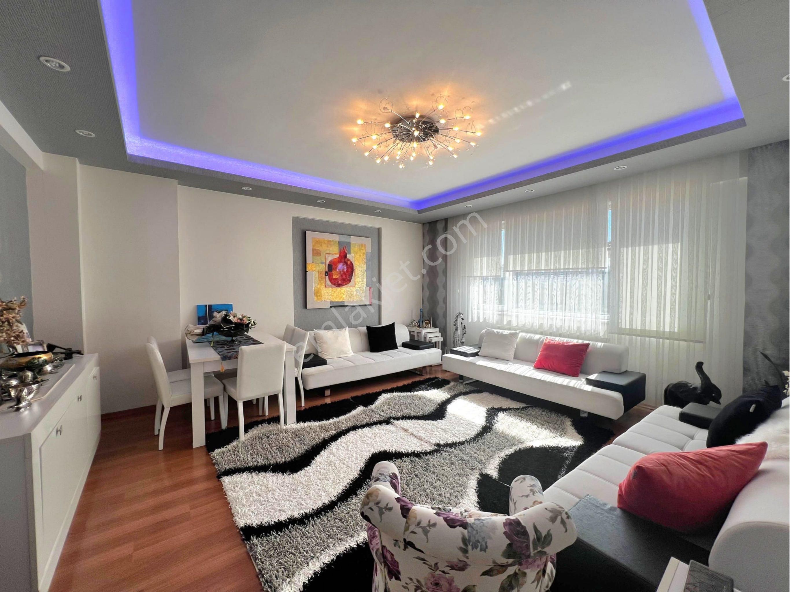 Yazırda Satılık 6+1 Daire - Görsel 9