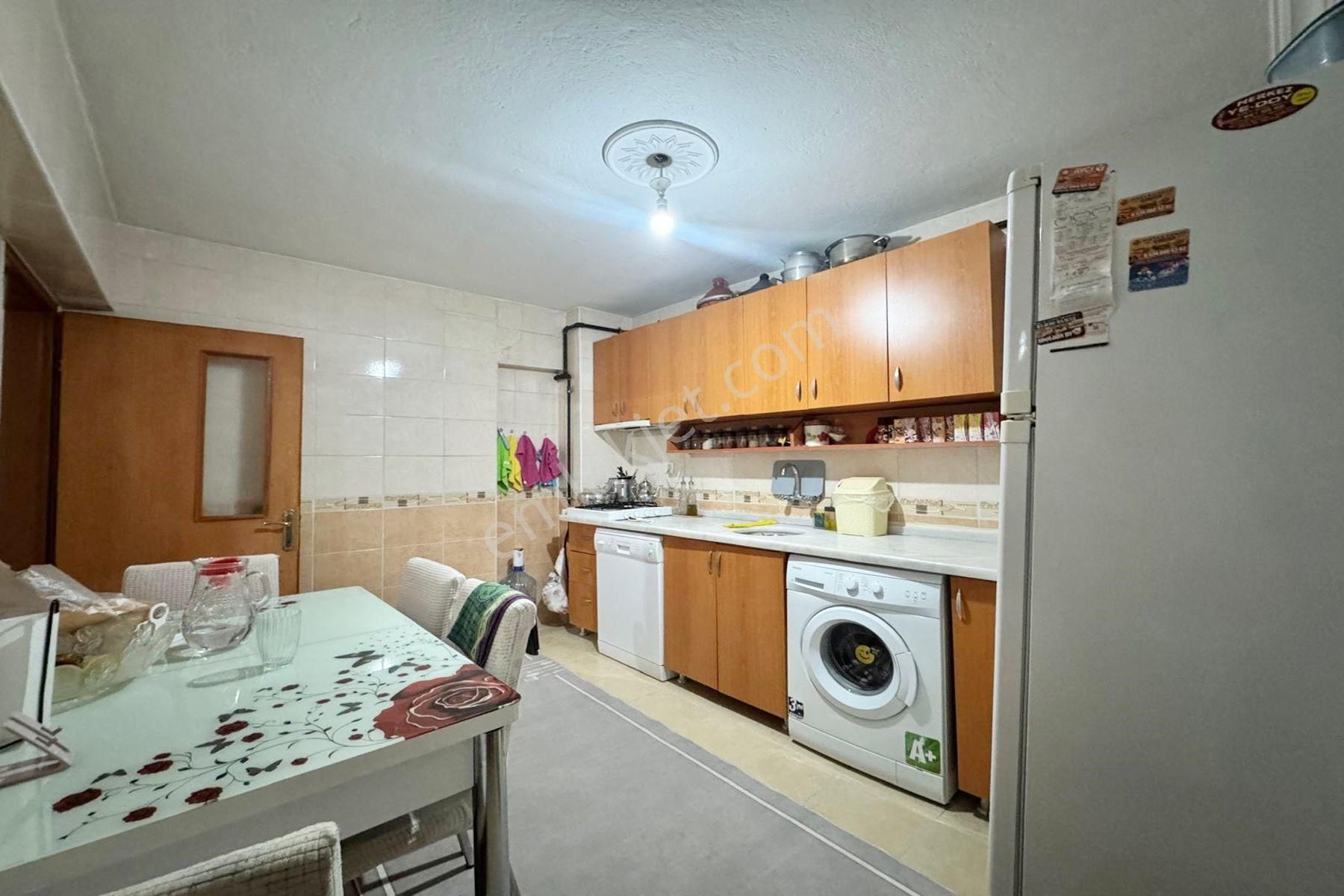 Natoyolu Cadde Üzeri 3+1 Daire Fırsatı..! - Görsel 2