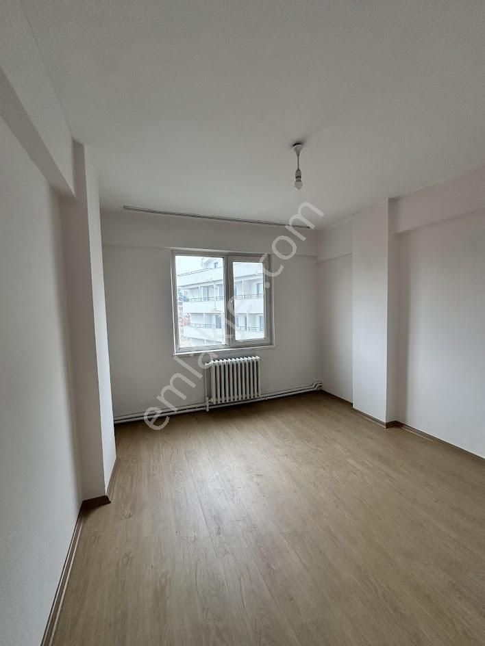 Taha Ergin Gayrimenkulden İzmir Yoluna Sıfır Çift Cepheli 3+1!! - Görsel 4