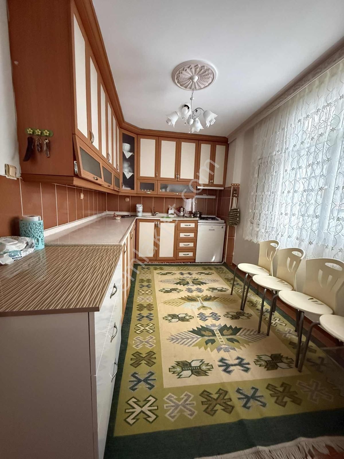 Yeşıloba'da 2 Katlı Müstakıl Satılık Daıre - Görsel 3