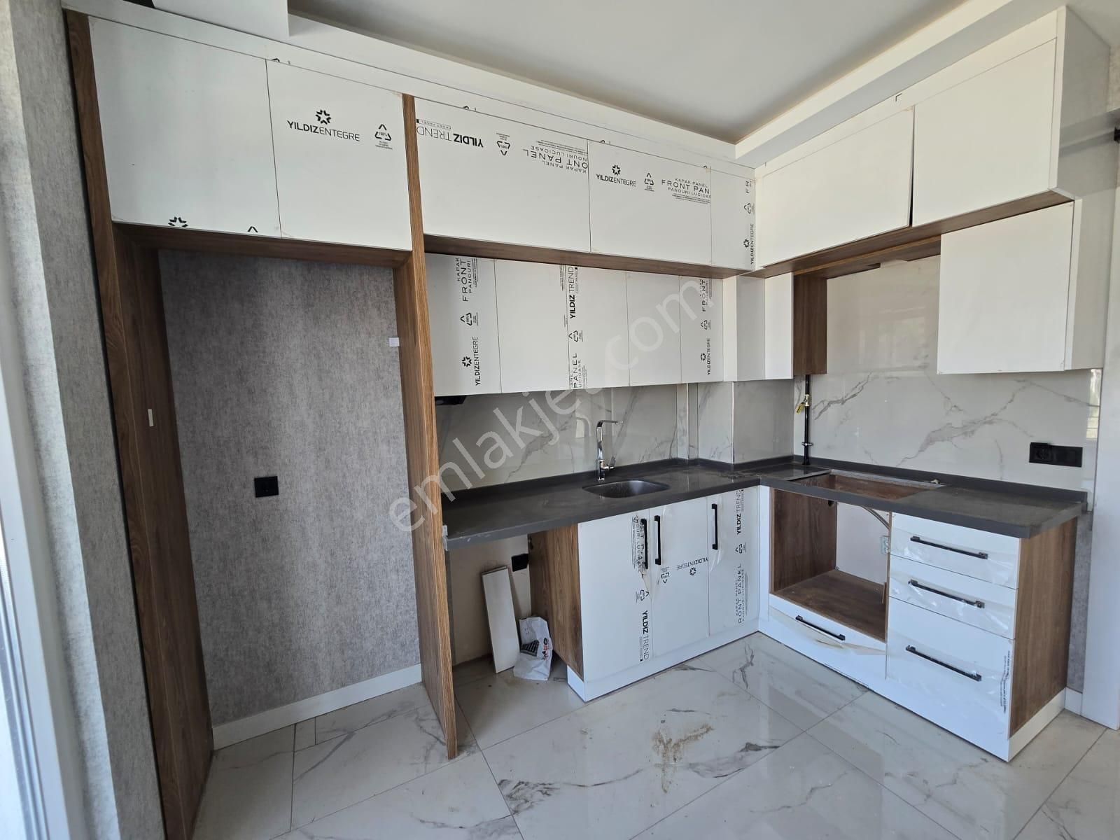 Mehmet Akif Mahallesin De 2+1 Sıfır Geniş Daireler - Görsel 3