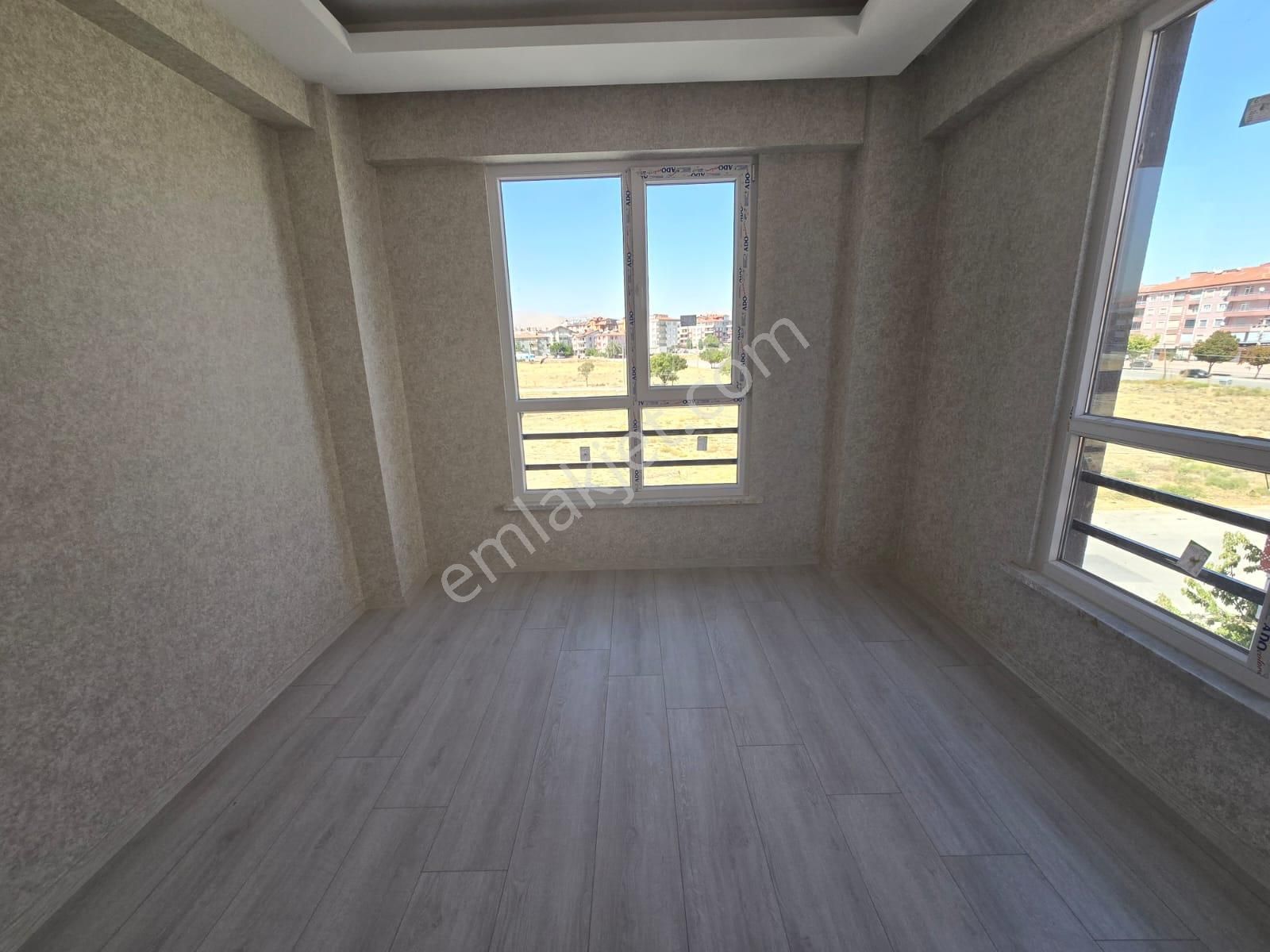 Mehmet Akif Mahallesin De 2+1 Sıfır Geniş Daireler - Görsel 12