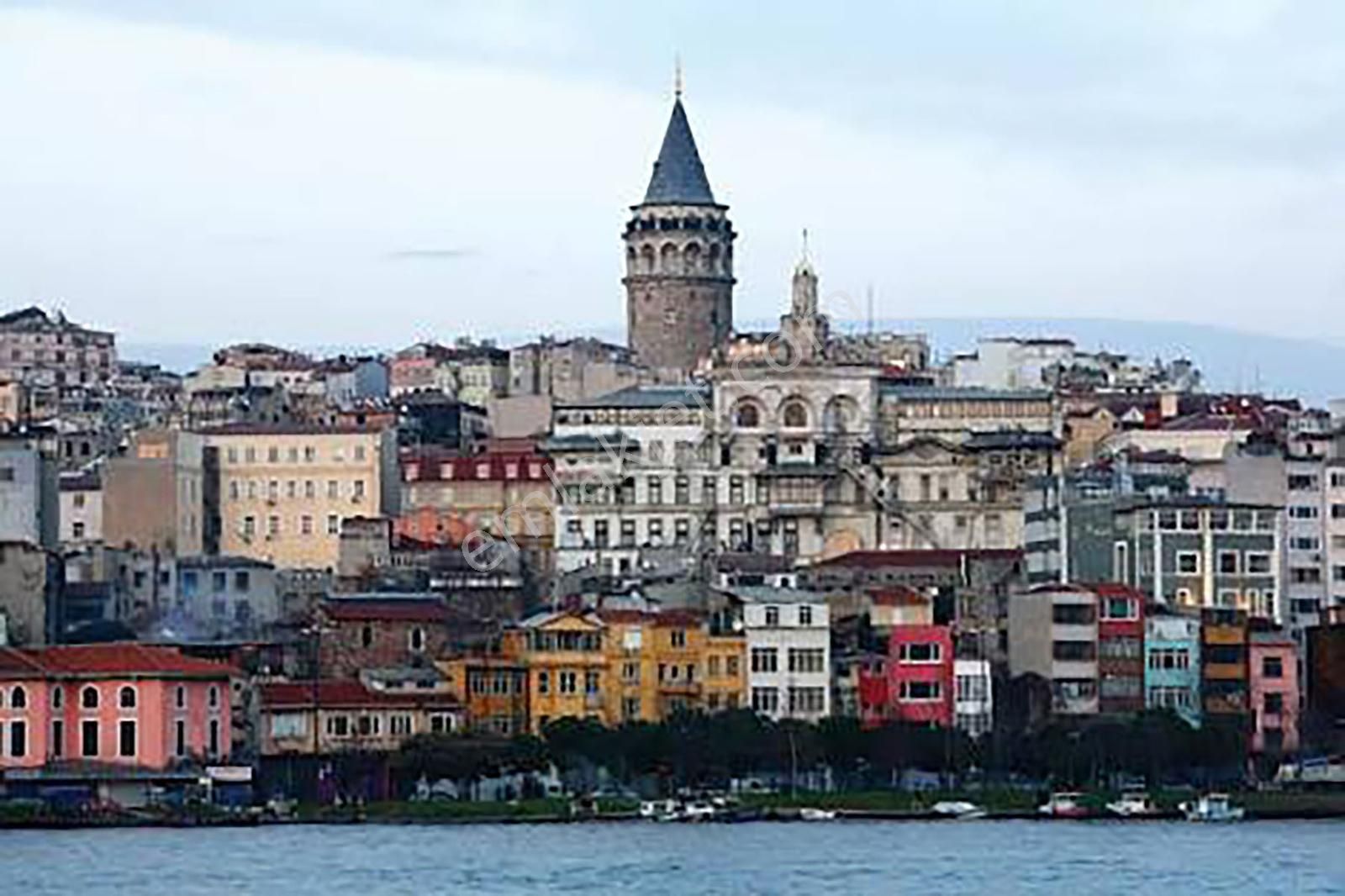 Karaköy Sahilde Denize Sıfır Kiralık Komple Bina Dükkan Mağaza - Görsel 29