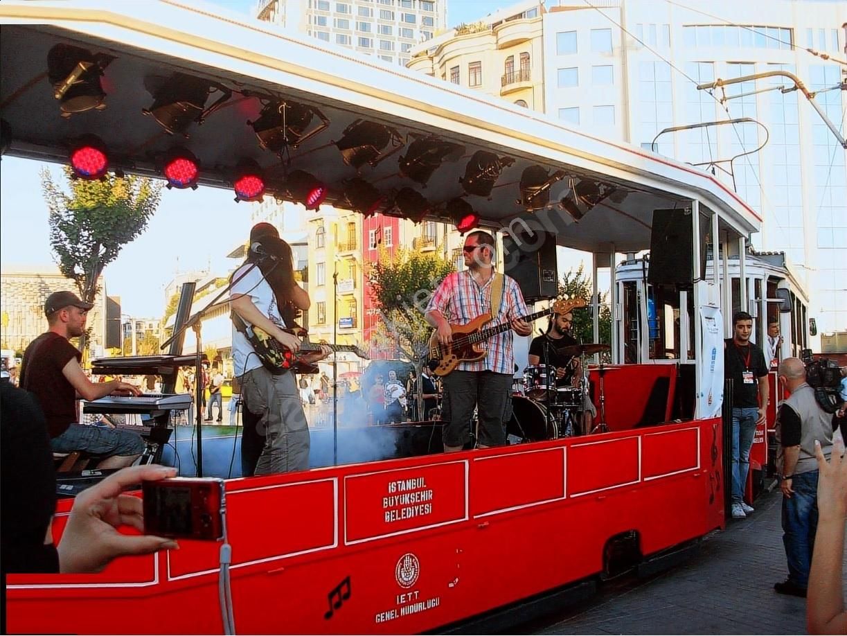 Karaköy Sahilde Denize Sıfır Kiralık Komple Bina Dükkan Mağaza - Görsel 9