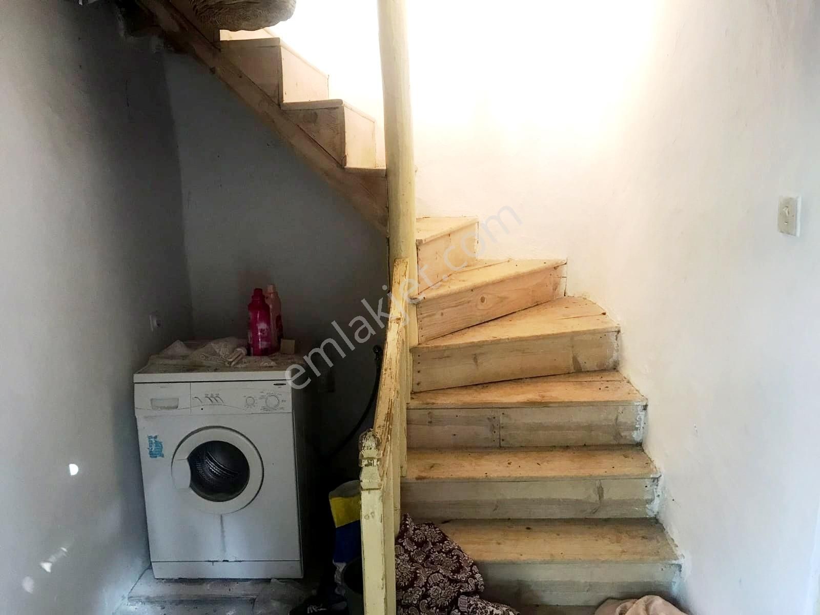 Burhaniye Yabancılar'da Geniş Bahçeli 1 Ev Fiyatına 2 Ad.köy Evi - Görsel 8