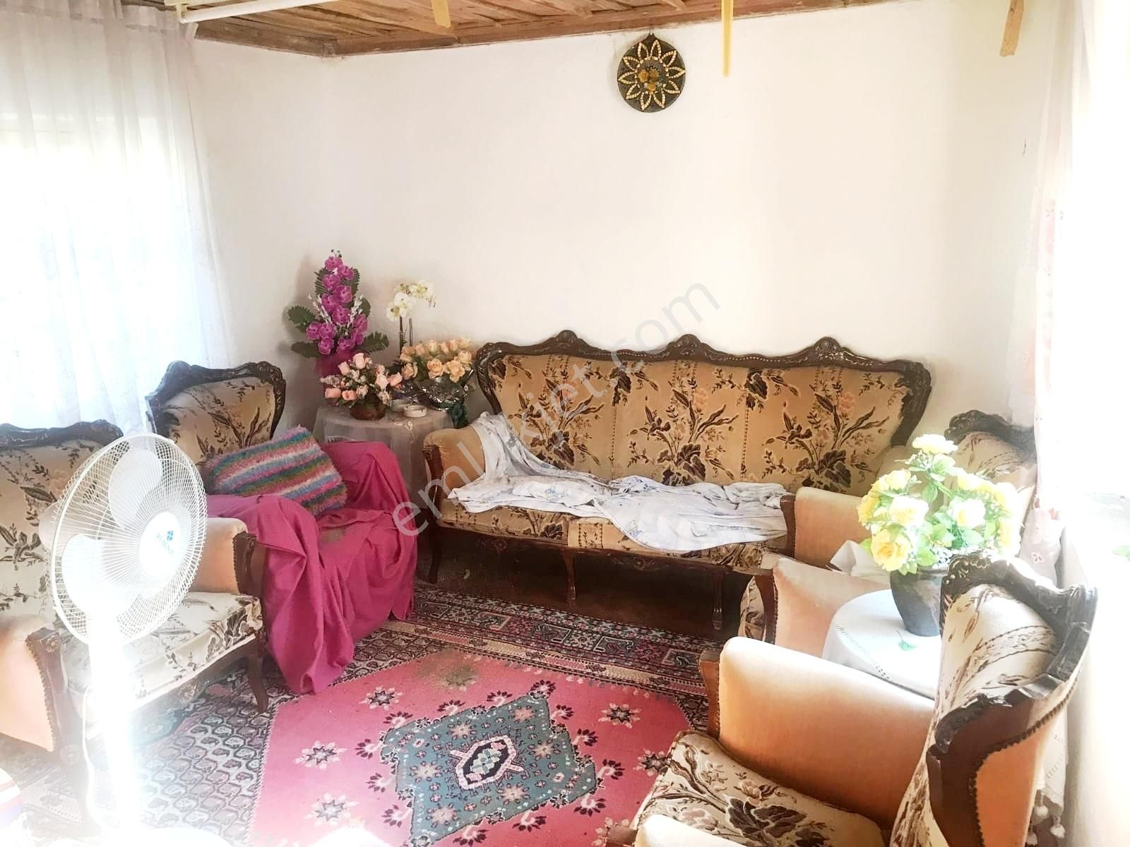 Burhaniye Yabancılar'da Geniş Bahçeli 1 Ev Fiyatına 2 Ad.köy Evi - Görsel 6