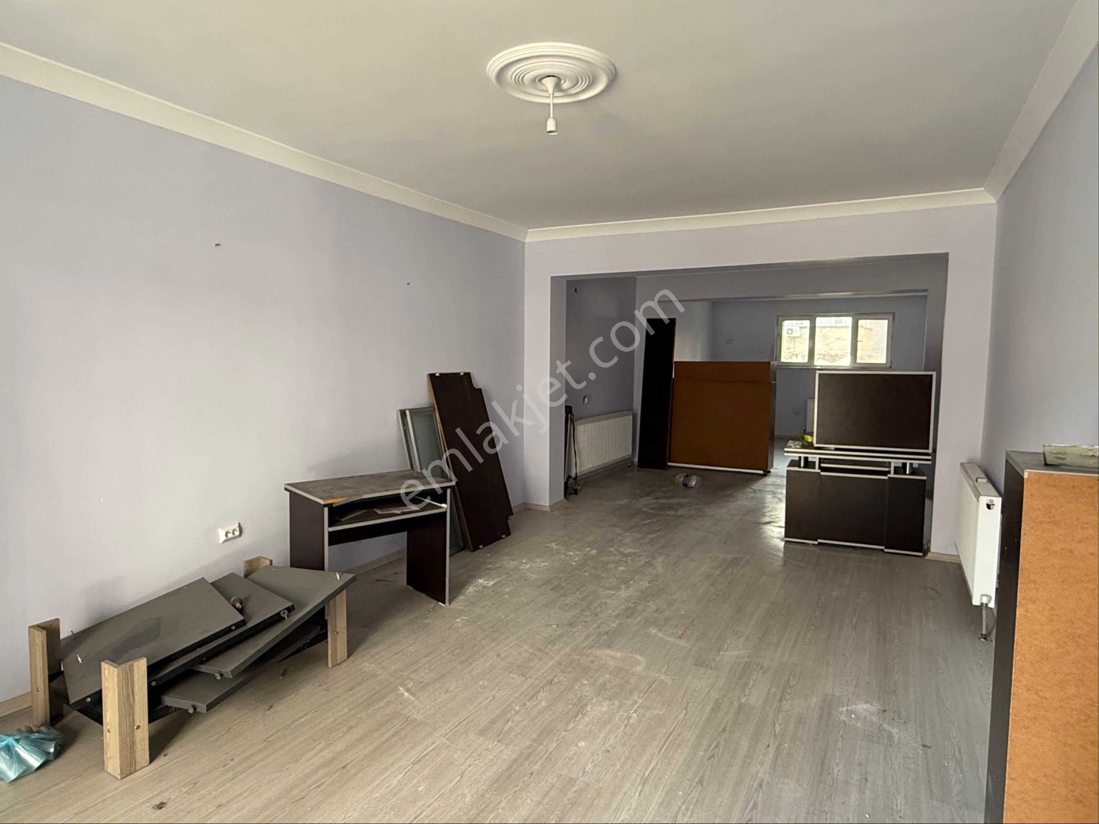 Kiralık Geniş İş Yeri Koray Lisesi Karşısı - Görsel 4