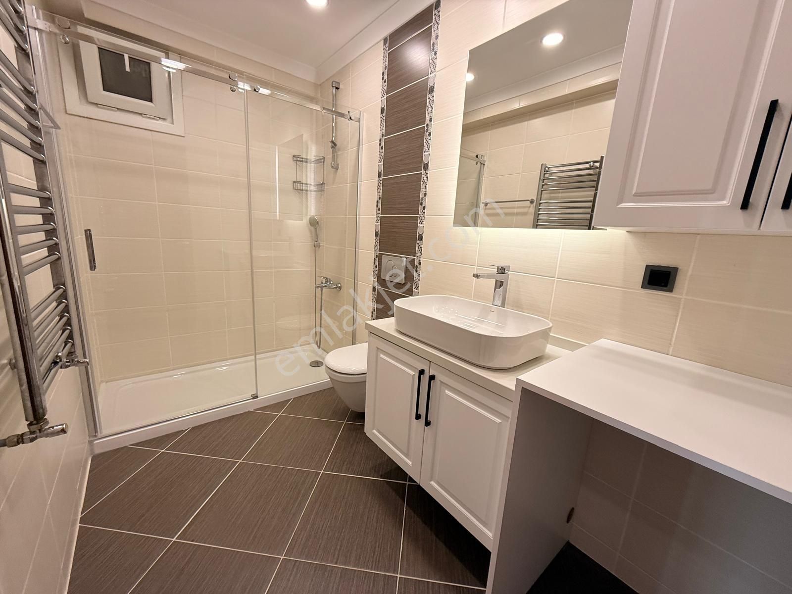 Utku'dan Caddebostan 60.yıl Park Manzaralı Balkonlu 2+1 Daire - Görsel 16