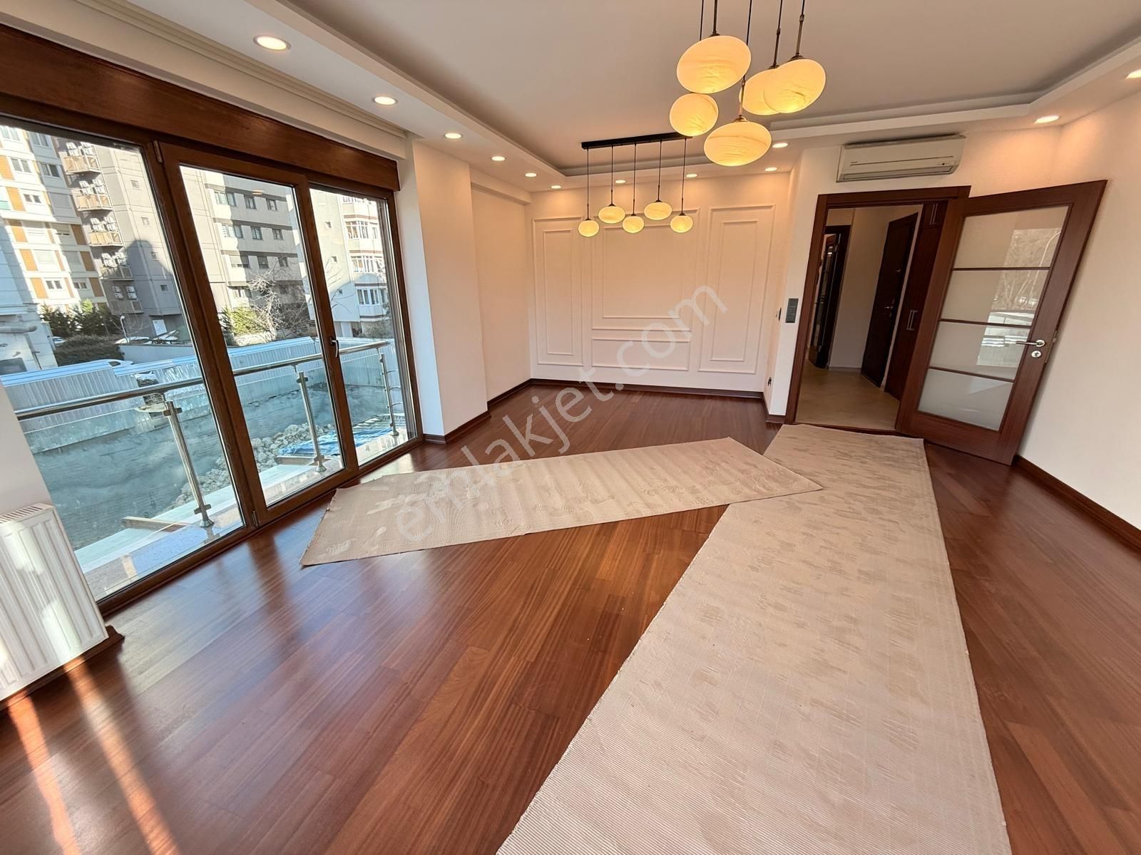 Utku'dan Caddebostan 60.yıl Park Manzaralı Balkonlu 2+1 Daire - Görsel 16