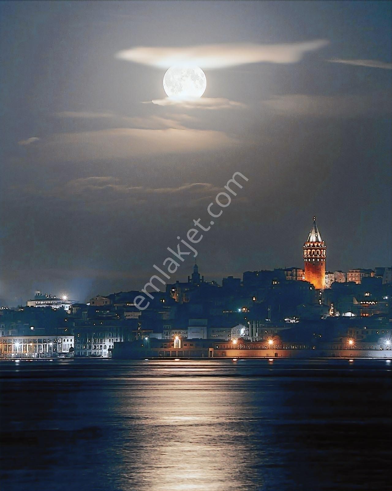 Karaköy Merkez Galataporta Yakın Manzaralı Kiralık 225 M2 Teras - Görsel 18