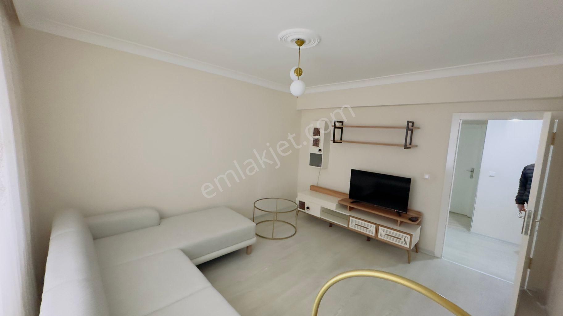 Kc Emlaktan Mustafa Kemal Mahalesinde Mükemmel Lokasyonda Ara Katta 3+1 Kiralık Daire - Görsel 16