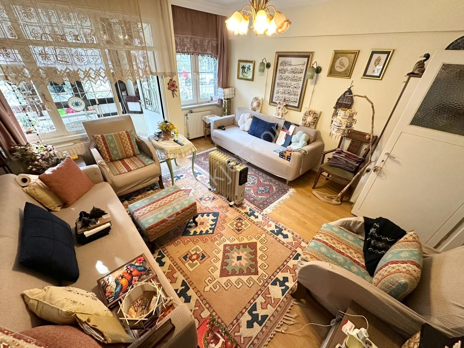 ꧁ay Emlaktan꧂akçay Merkezde Cuma Pazarı Yakını Ön Cephe Müstakil Tadında Satılık 2+1 Daire