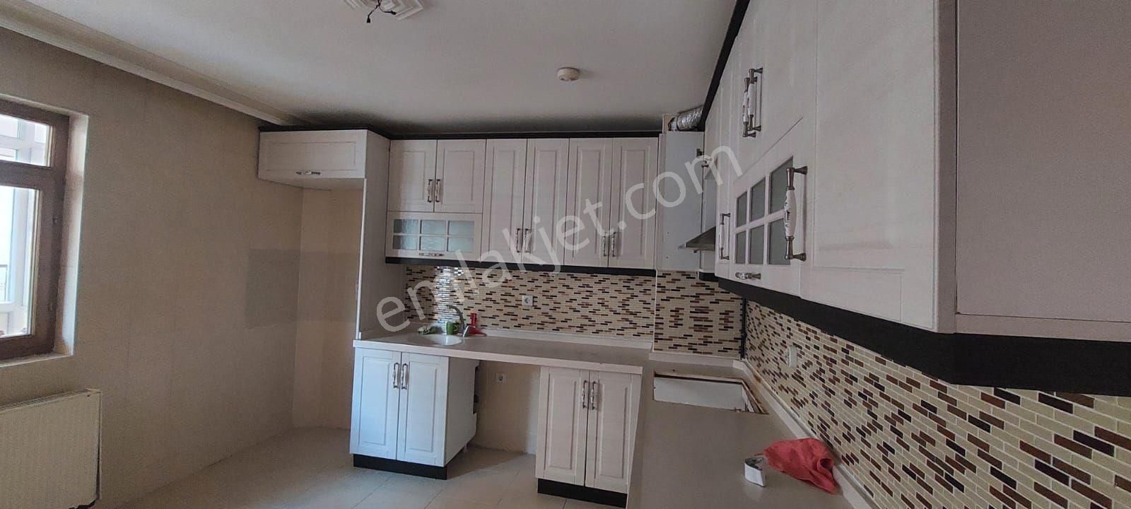 Keçiören Bağlarbaşı Asansörlü 4+1 Ebeveyinli Ön Cephe Satılık - Görsel 34