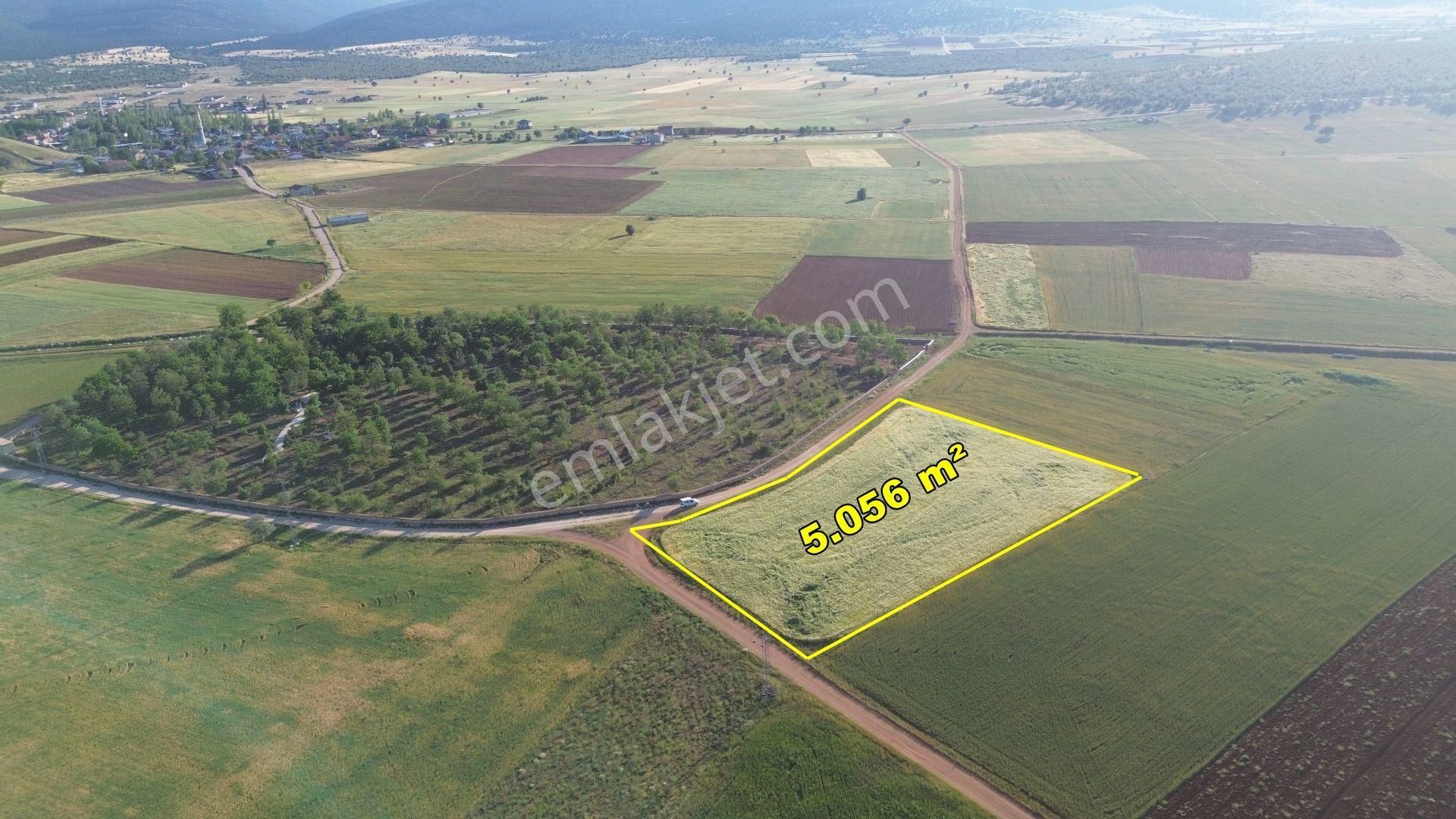 Akören Karahüyük De 5.056 M2 Müstakil Tapulu Arazi - Görsel 5