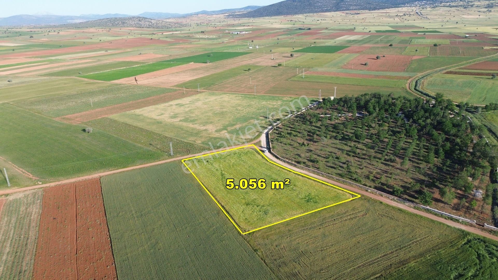 Akören Karahüyük De 5.056 M2 Müstakil Tapulu Arazi - Görsel 1