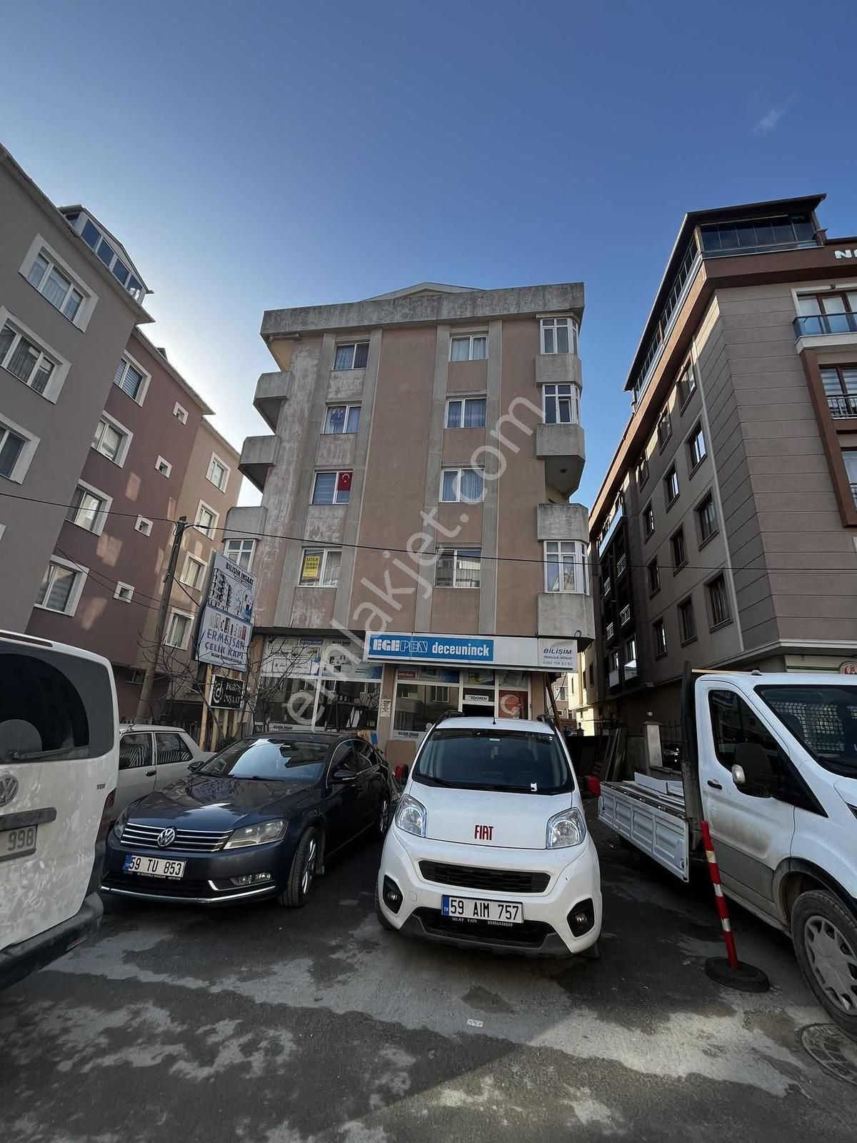 Çerkezköy Meydan'a Yürüme Mesafesinde 2+1 Daire