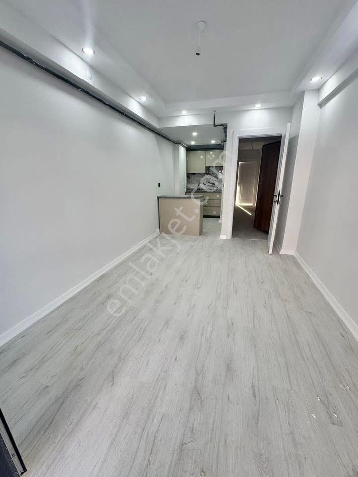 Büyükderede 5+1 Duplex Özel Garajlı Satılık - Görsel 3