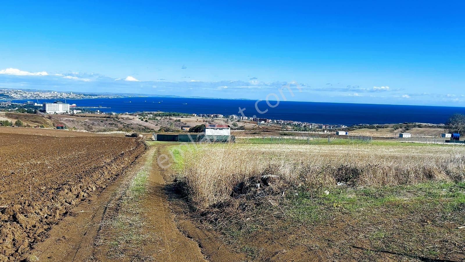 Muhteşem Deniz Doğa Ve Şehir Manzaralı 32 Adet Villa Projesine Uygun Fırsat Arazi - Görsel 24