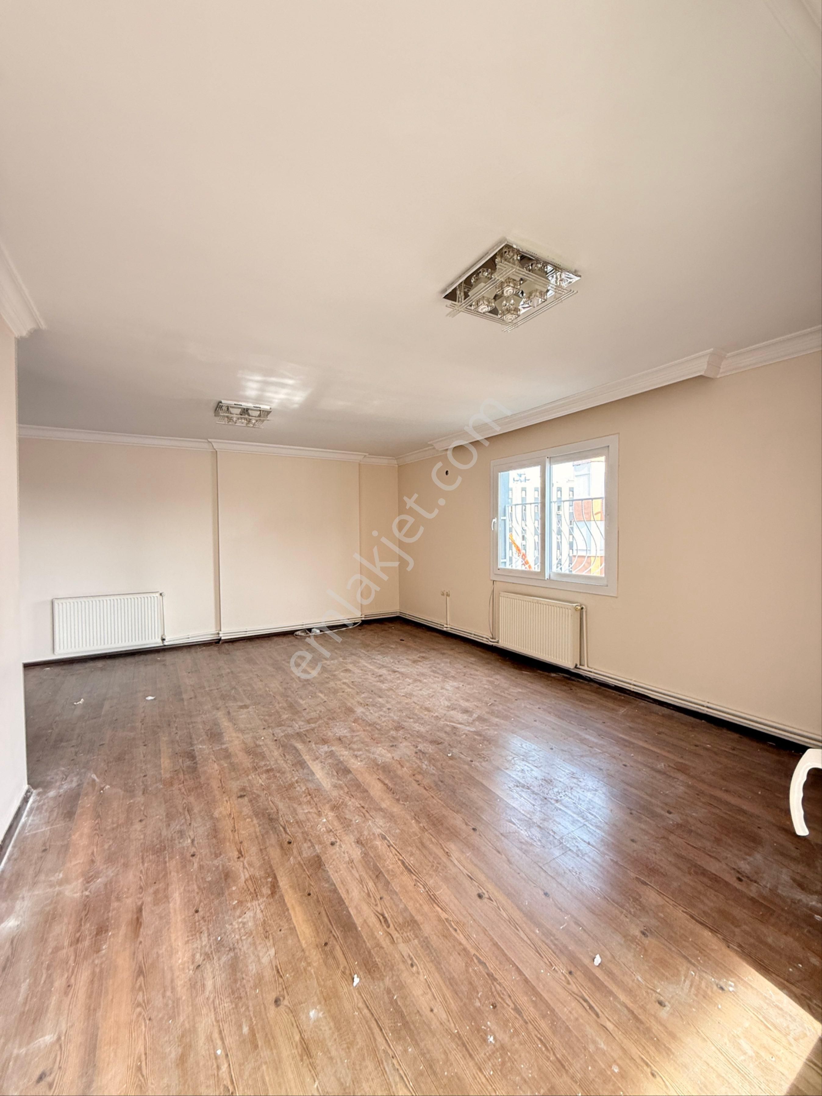 Remint’den Turgut Özal Bulvarı İkinci Parsel Geniş 3+1 Kapalı Mutfak Doğalgazlı Satılık Hasarsız - Görsel 8