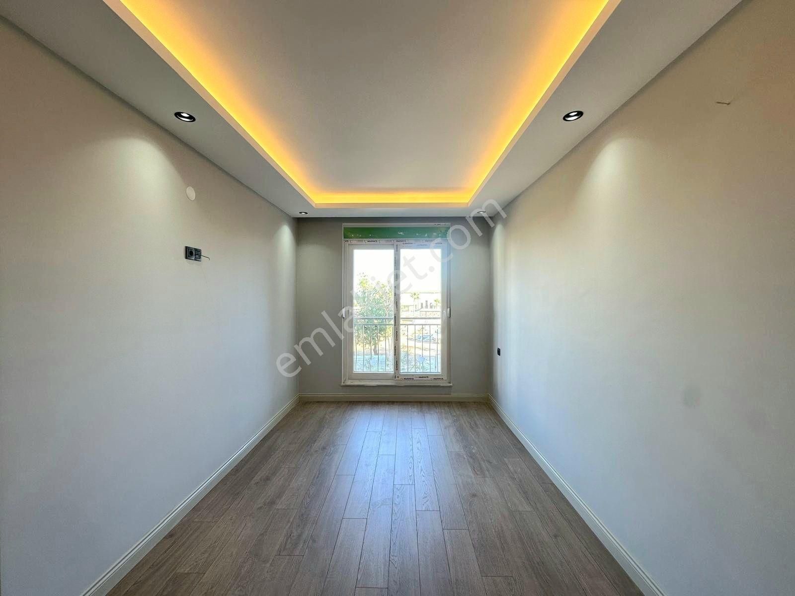 V.karşıyakada Satılık Sıfır 2+1 117m2 Katta Asansörlü Lüx Daire! - Görsel 18