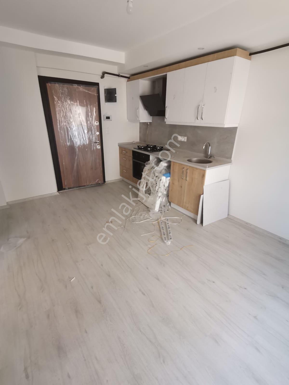 Seyrek Merkez'de Satılık 1+1 Daire - Görsel 6