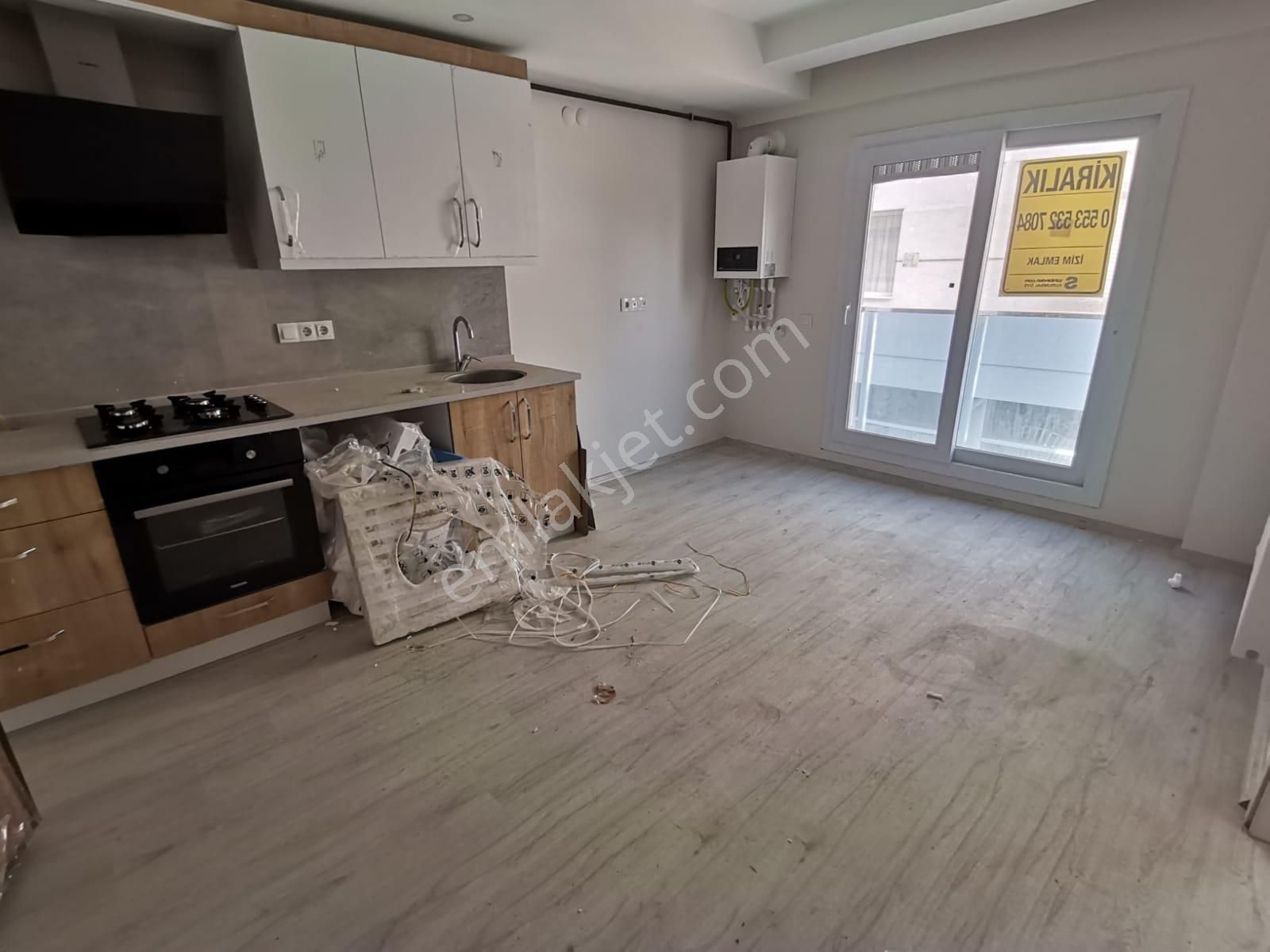 Seyrek Merkez'de Satılık 1+1 Daire - Görsel 15