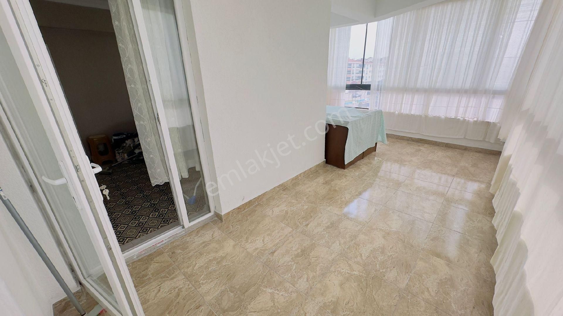 Kc Emlaktan Arakat Oncephe Park Manzarlı Super Luks Daıre - Görsel 9