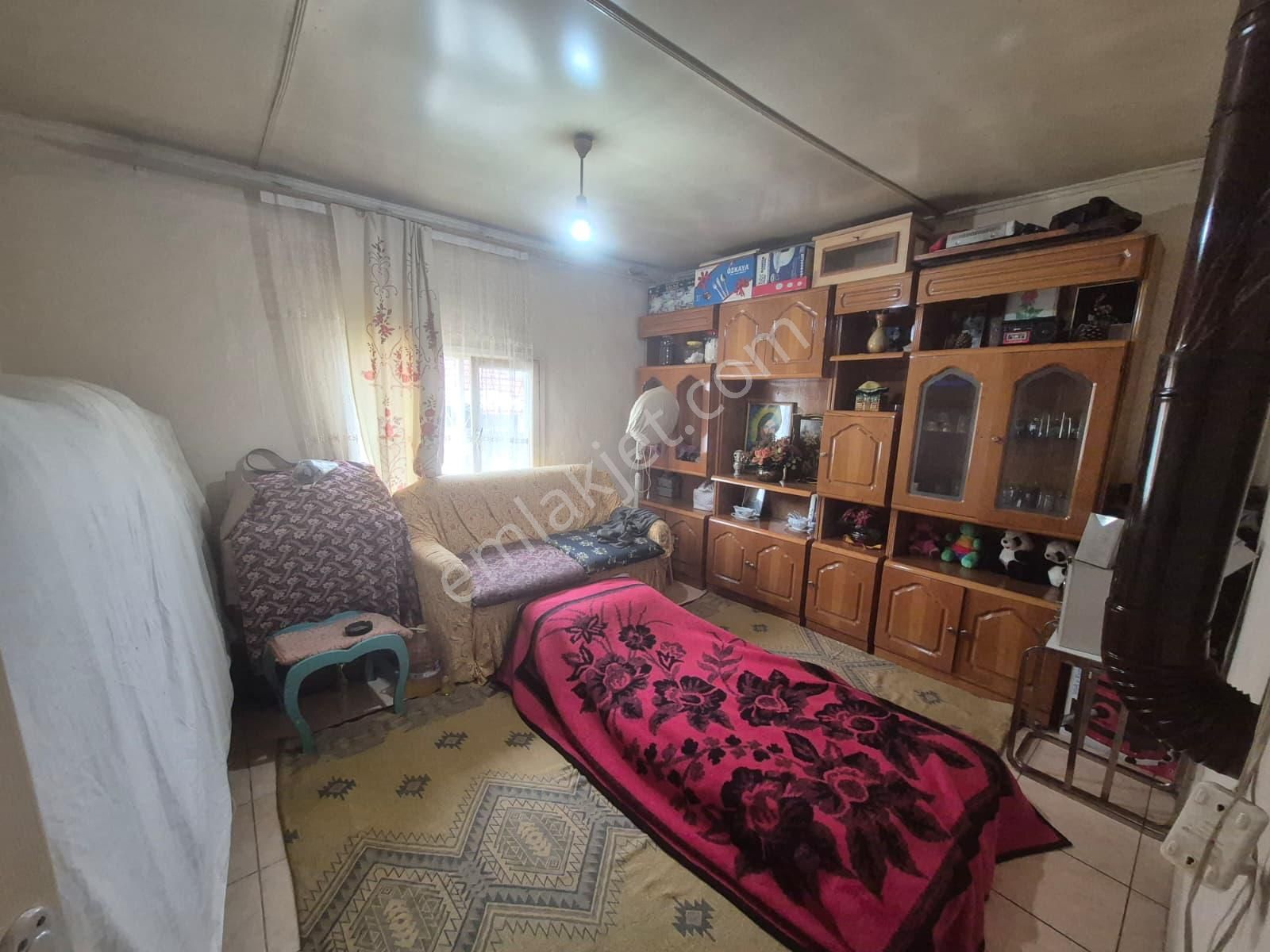 Çiğli Güzeltepede Satılık Müstakil Ev - Görsel 10