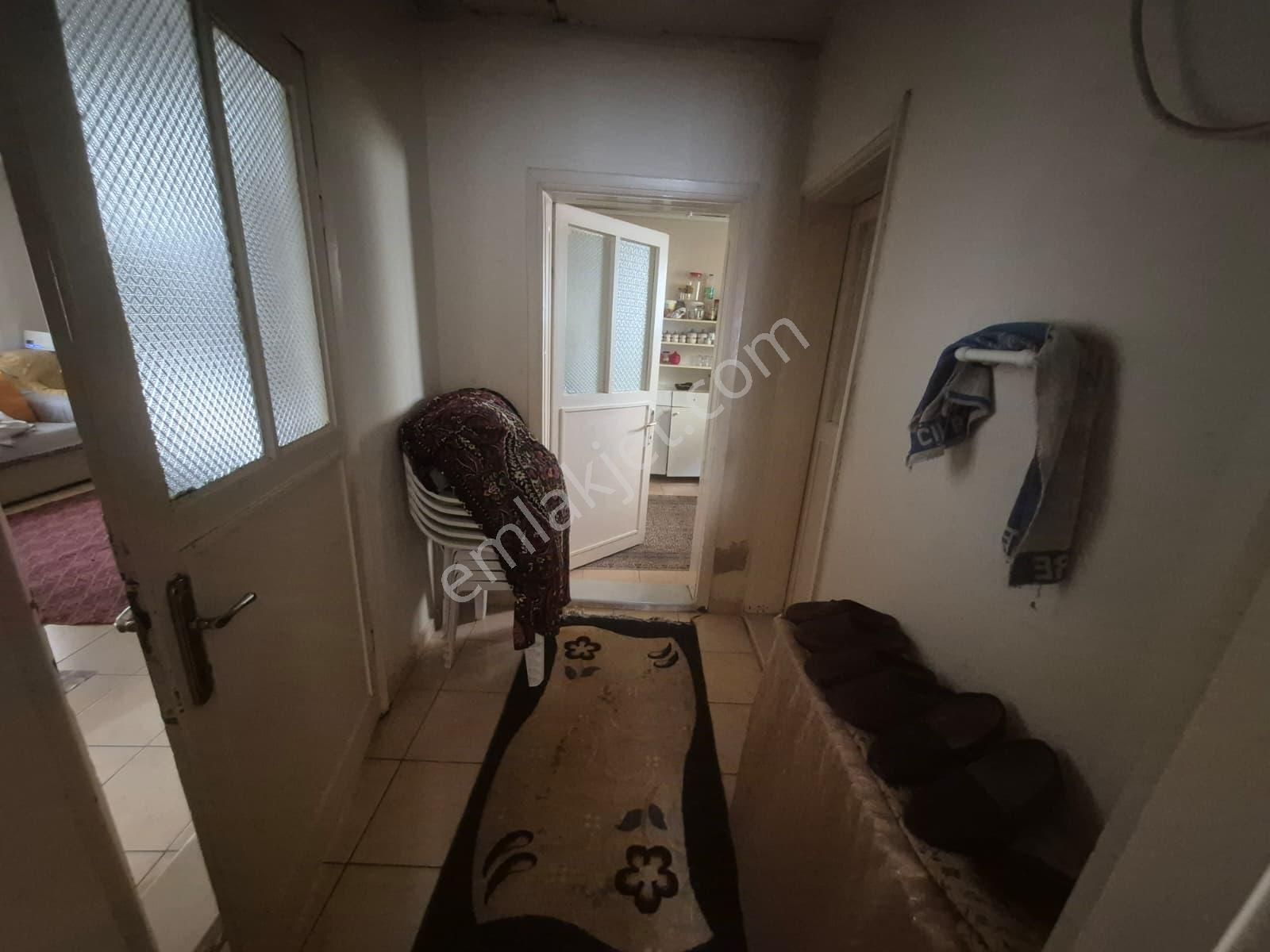 Çiğli Güzeltepede Satılık Müstakil Ev - Görsel 8