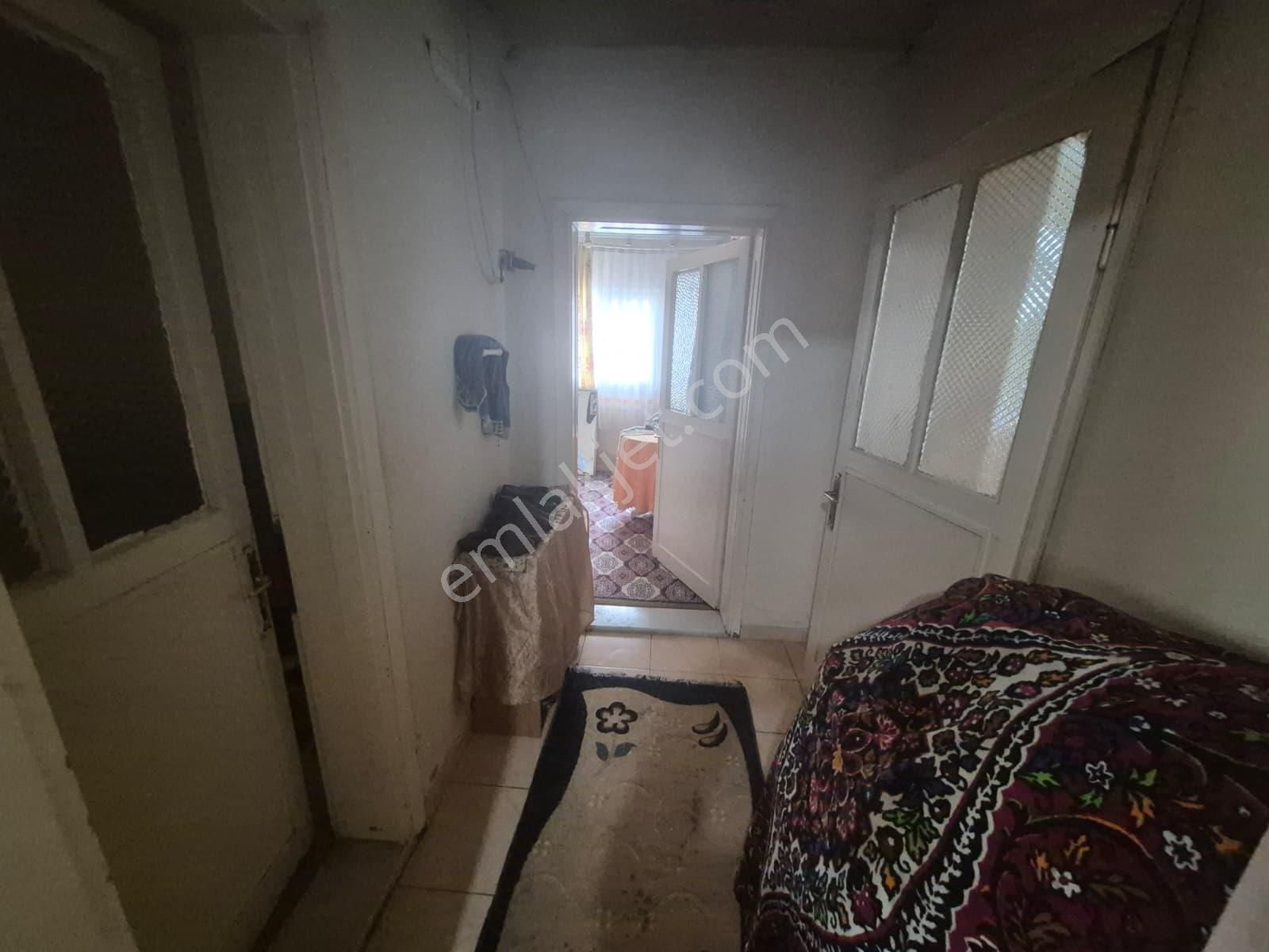 Çiğli Güzeltepede Satılık Müstakil Ev - Görsel 5