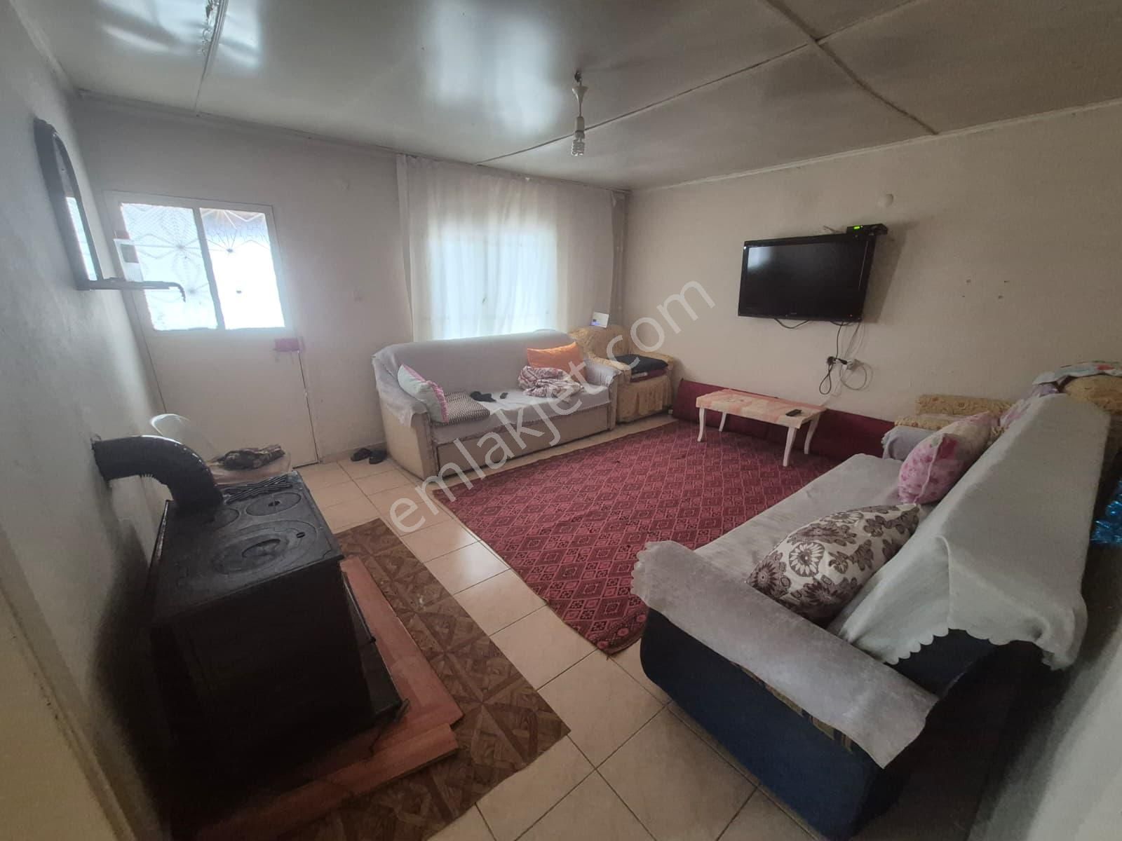 Çiğli Güzeltepede Satılık Müstakil Ev - Görsel 2