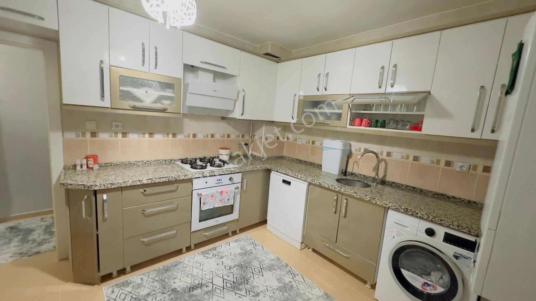 Kc Emlaktan Bulvar Cepheli Masrafsız Anahtar Trslim 3+1 Fırsat Dairesi - Görsel 9