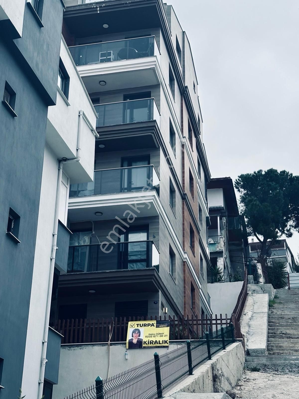 Gazipaşa Mahallesi | Müstakil Tadında, Full Eşyalı 2+1 Kiralık